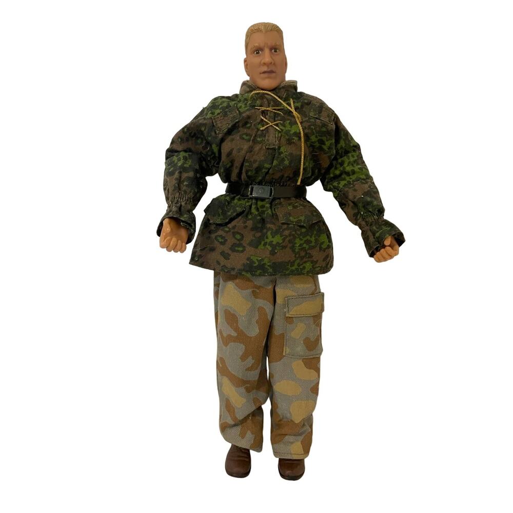 Machine Gunner Ultimate Soldier 21st Century Vintage 2000 German 12” Toy Figure